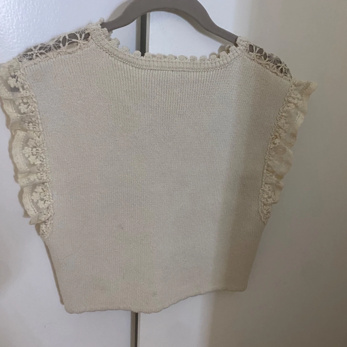 Beige stickad topp från Zara - 1