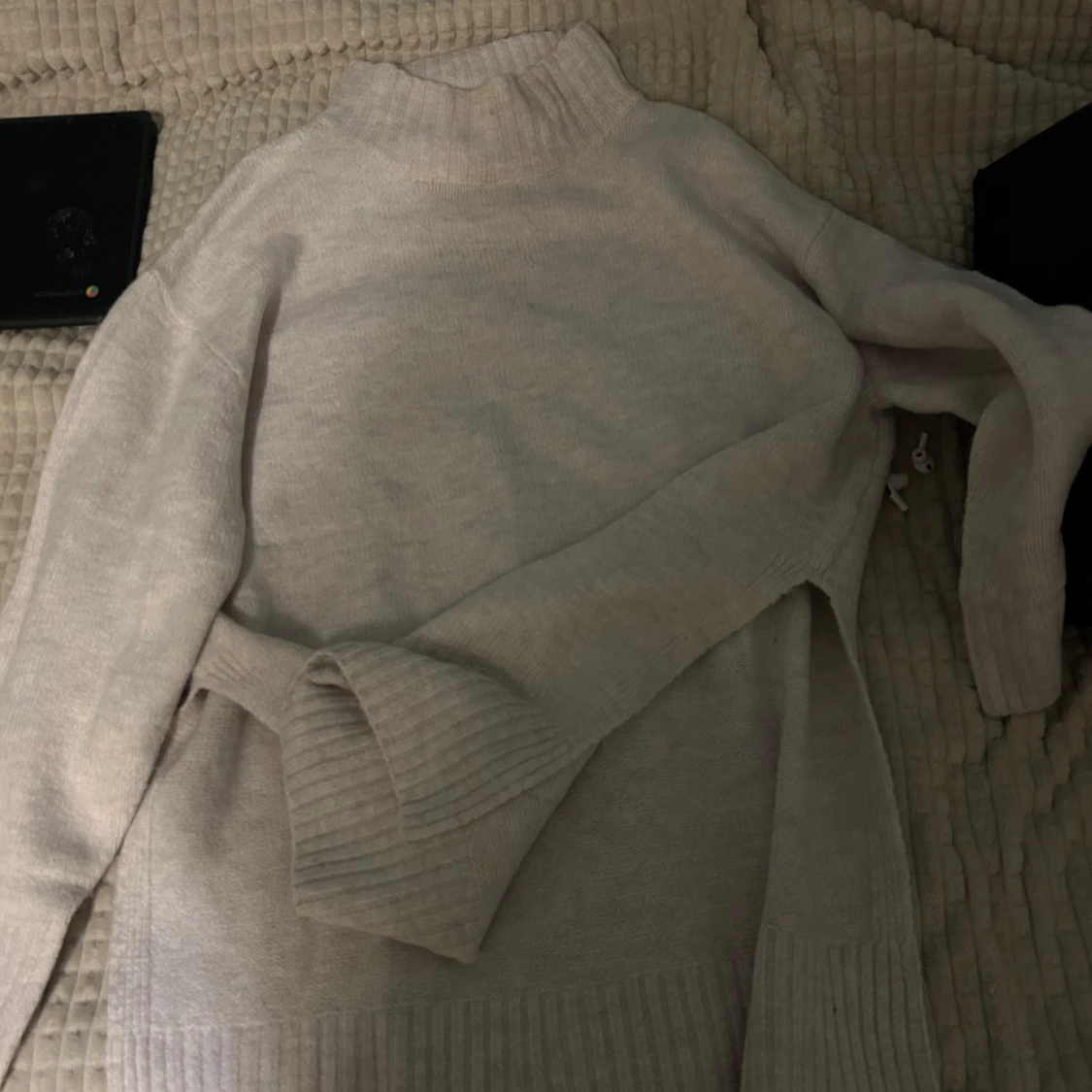 Vit stickad polotröja - 3