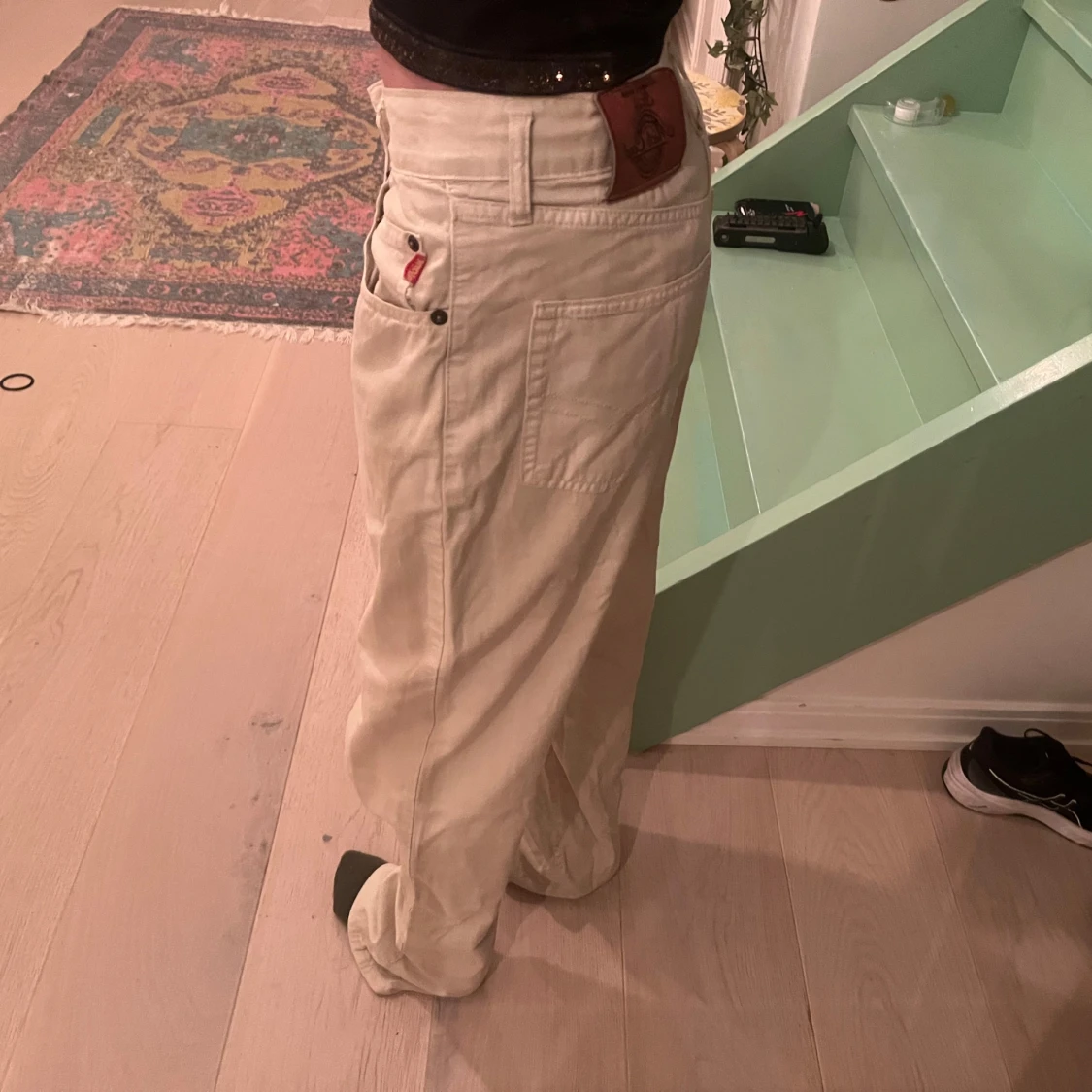 Beige byxor från Much Corp - 91