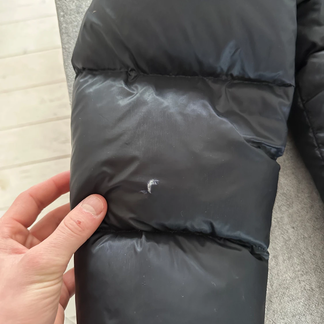 Svart pufferjacka från Tommy Hilfiger - 91