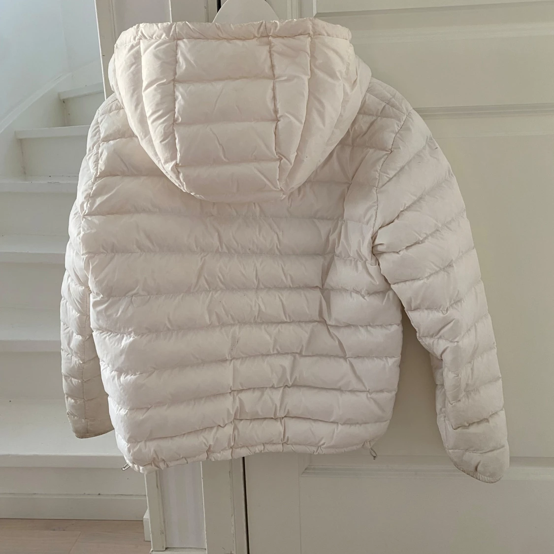 Vit dunjacka från Moncler - 90