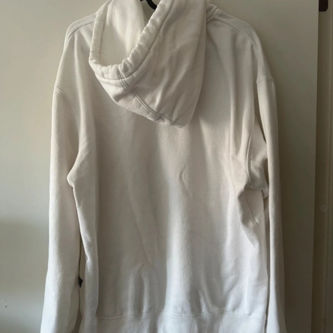 Vit hoodie från Jack & Jones - 92