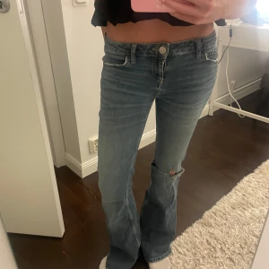 Lågmidjade jeans - Skitsnygga lågmidjade bootcut jeans❤️‍🔥❤️‍🔥