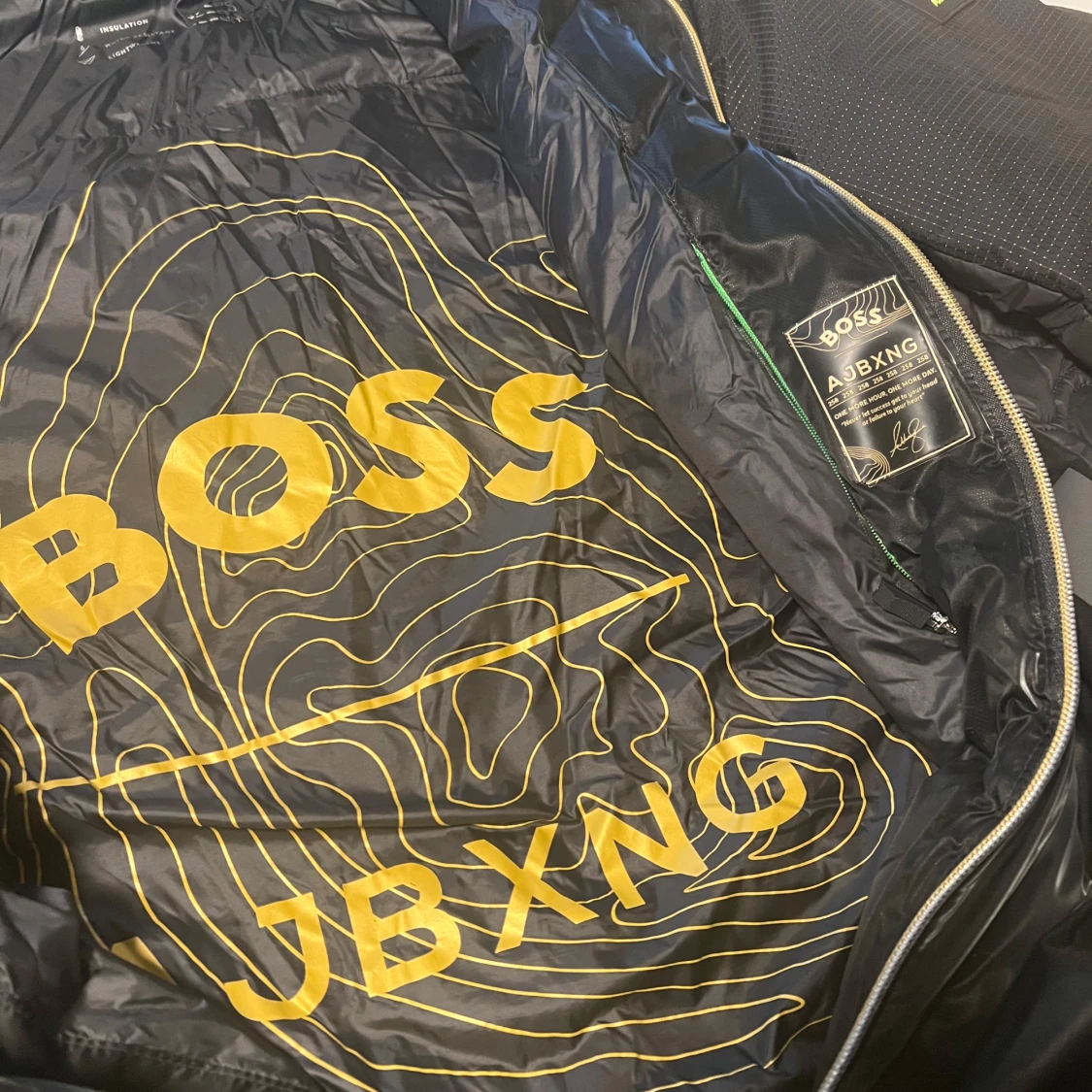 Svart jacka från BOSS - 90