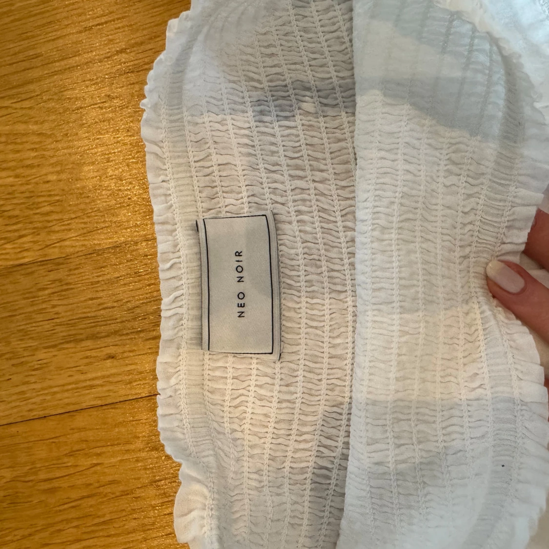 Vit kjol från Neo Noir - 91