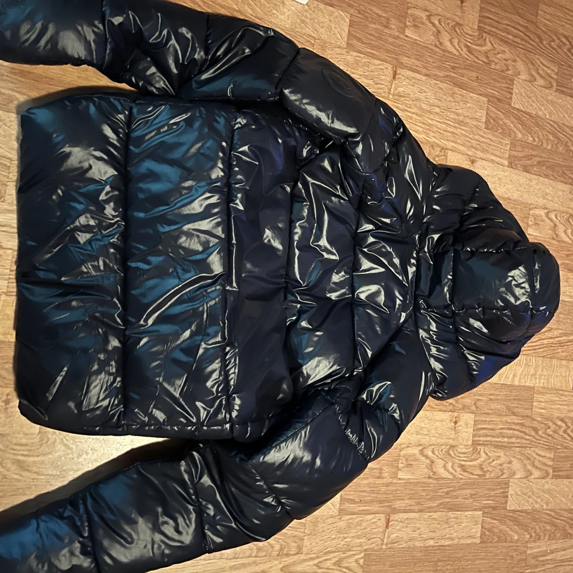 Save the duck jacka - 90