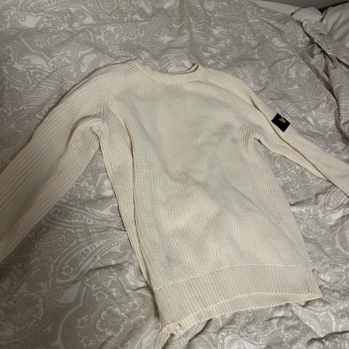 Vit stickad tröja från Lyle & Scott - 92