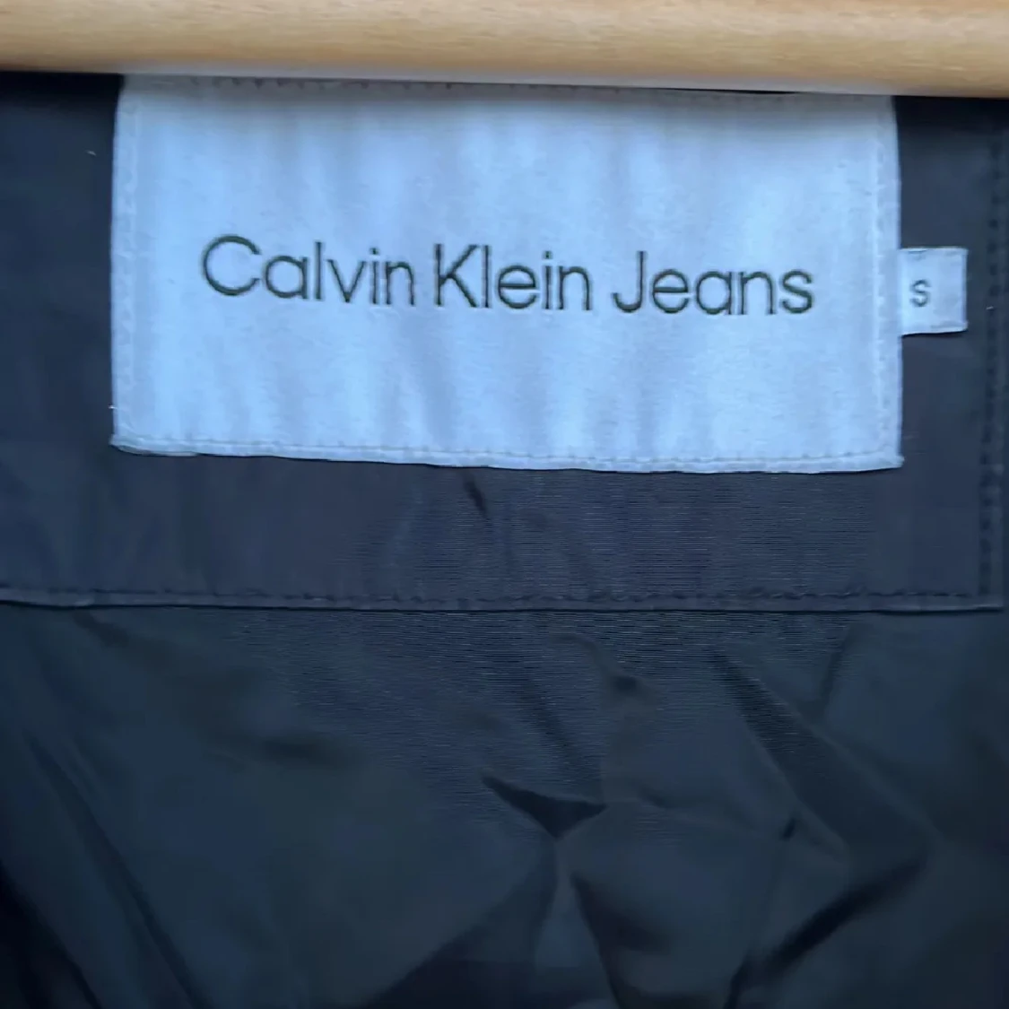 Svart pufferjacka Calvin Klein  - 91