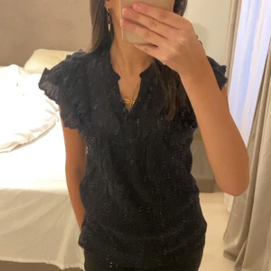 Volang topp - Volang topp från zalando i jätte bra skick❣️har tyvärr inga fler bilder