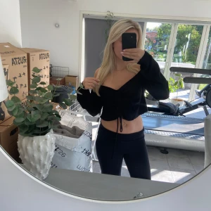 Stickad topp  - Stickad topp från madlady dom inte kommer till användning tyvärr. 