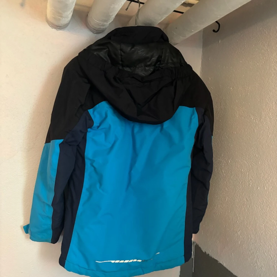 Blå och svart vinterjacka från Everest - 1