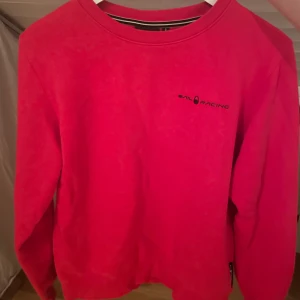 Röd Sail racing sweatshirt - Nyskick, storlek s🩷🩷