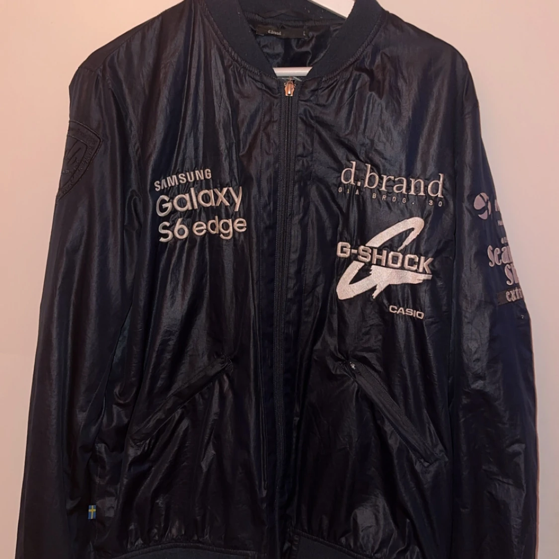 Limited Edition dbrand Jacka