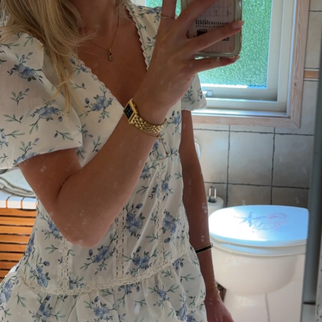 Blommig klänning - 90