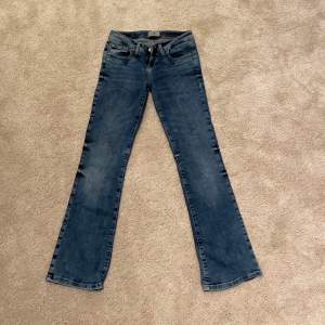 Ltb valerie low rise bootcut jeans storlek W26 L30