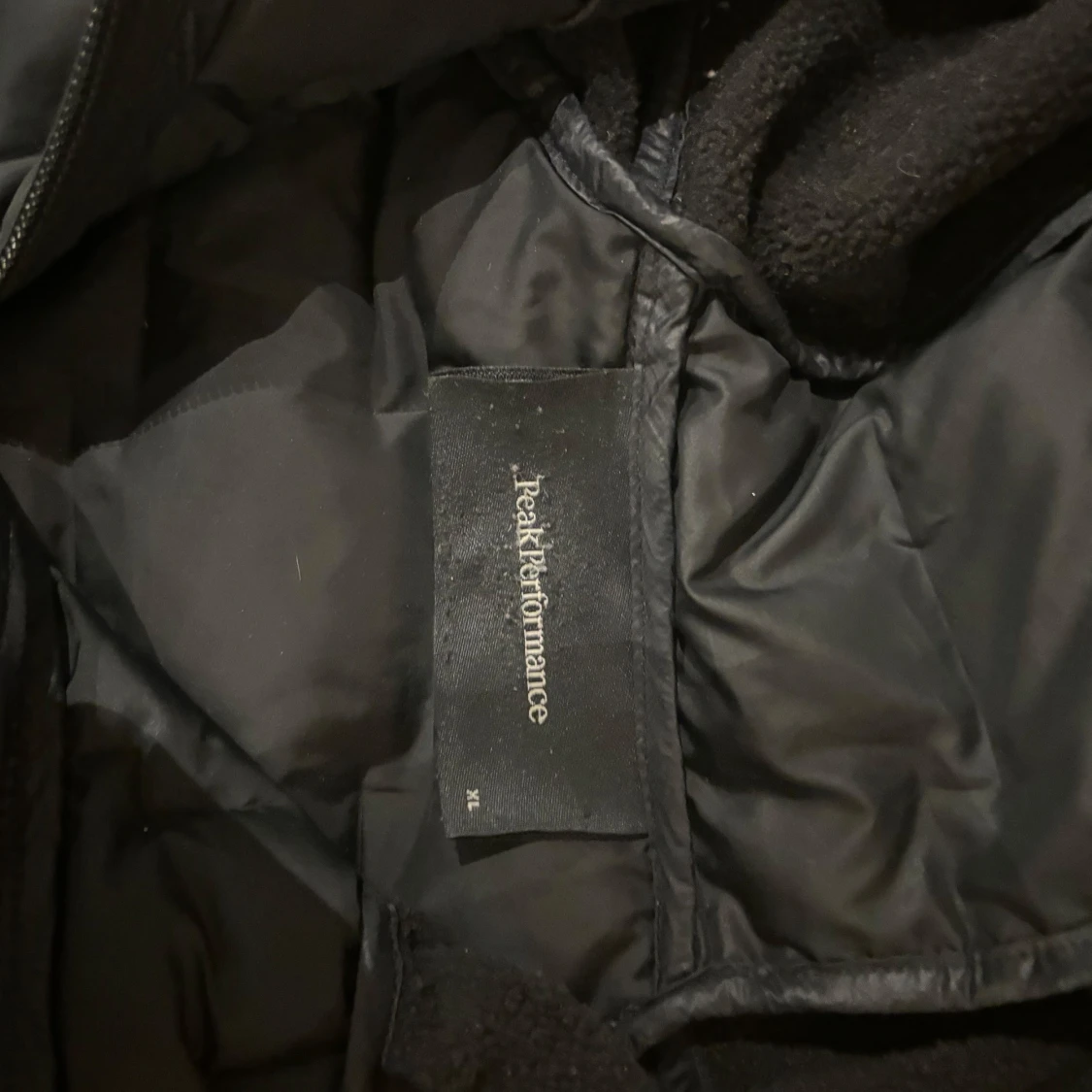 Svart jacka från Peak Performance - 91