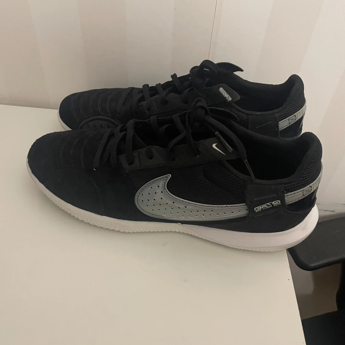 Inomhusskor fotboll  - 91