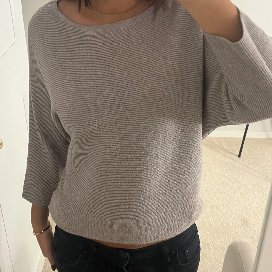 Beige trekvarts tröja