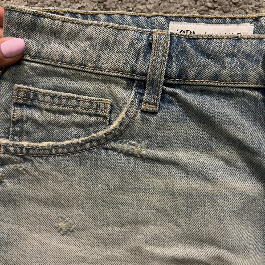 Jeansshorts från Zara - 90