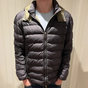 Colmar jacka - Schysst colmar jacka i storlek M i toppskick perfekt nu till vintern💫