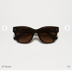 Byte Chimi  - Undrar om det är ngn som vill byta chimis! Ja har ett par 07 bruna i perfekt skick och skulle vilja ha ett par 08 😁flera färger går bra så skriv om du är intresserad!