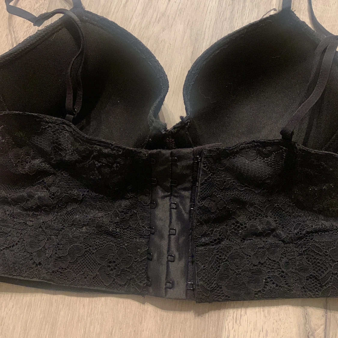 Svart spetskorsett - 91