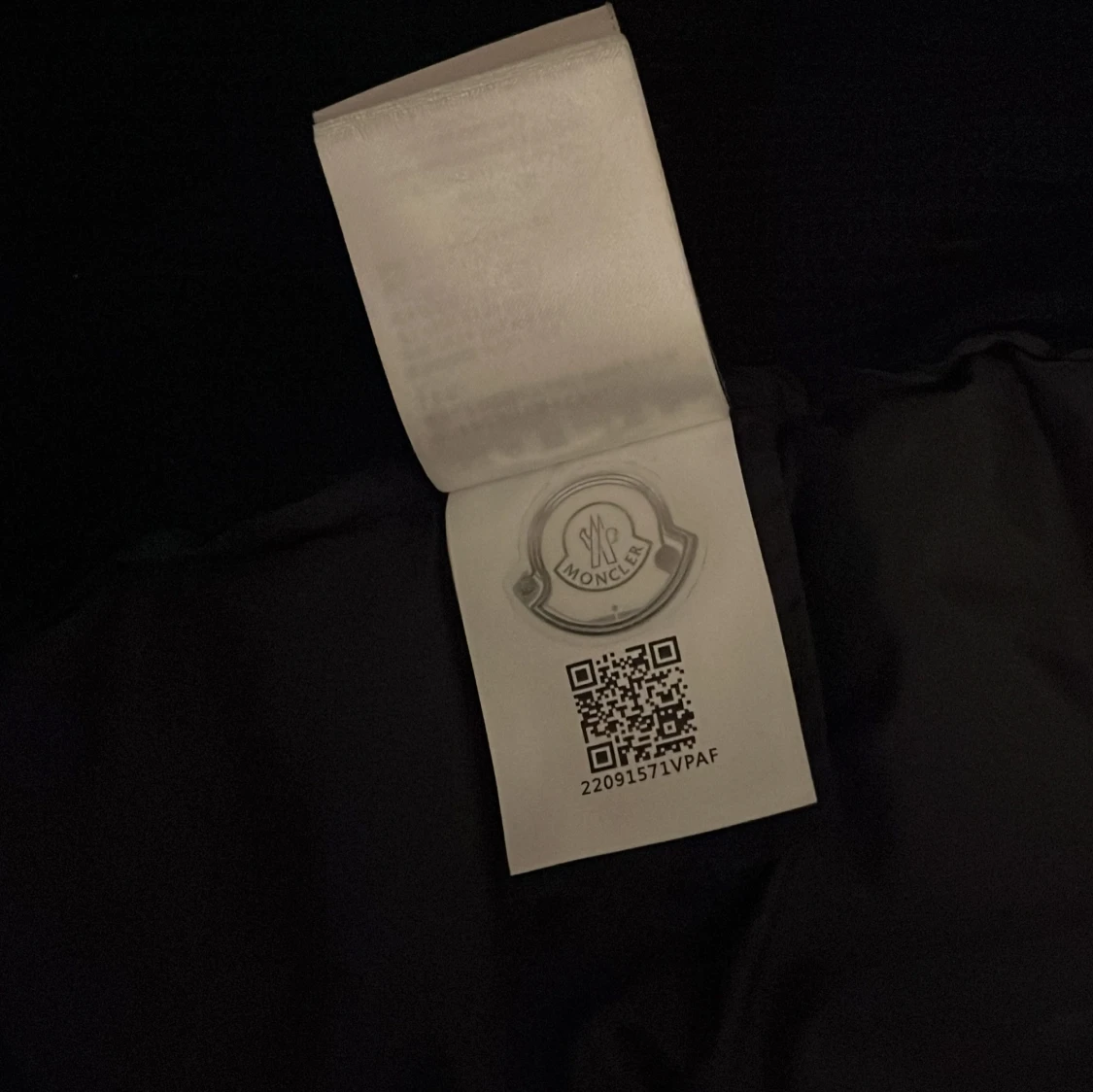 Moncler Cardigan  - 92