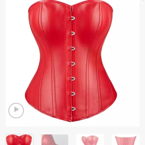 Röd korsett - Hej! Säljer nu denna korsett då den inte passade mig så bra. Nypriset var 399kr. Endast testad. Storlek: 34-36 Passar perfekt nu till halloween☺️ Hör av dig för egna bilder!