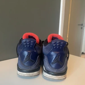 Air Jordan 4 WNTR Winterized Loyal Blue - Jordan 4, boxen är sönder Ok skick Äkta