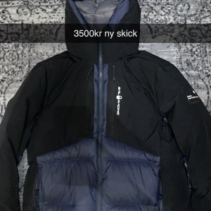 Sail racing jacka - Säljer min jacka då ja köpt en ny. Priset kan diskuteras vid snabb affär