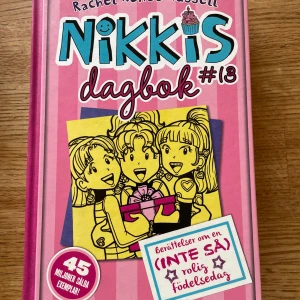 Nickis dagbok #13 - Nr 13 i serien Nickis dagbok, går att läsa separat Rolig ungdomsbok i bra skick Häftad bok