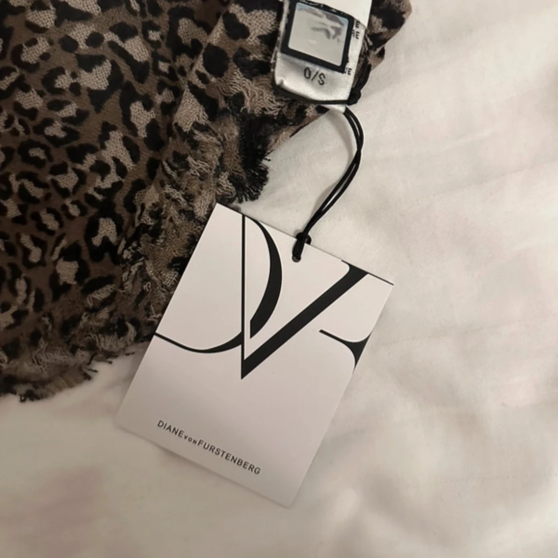 Diane von Furstenberg scarf - 91