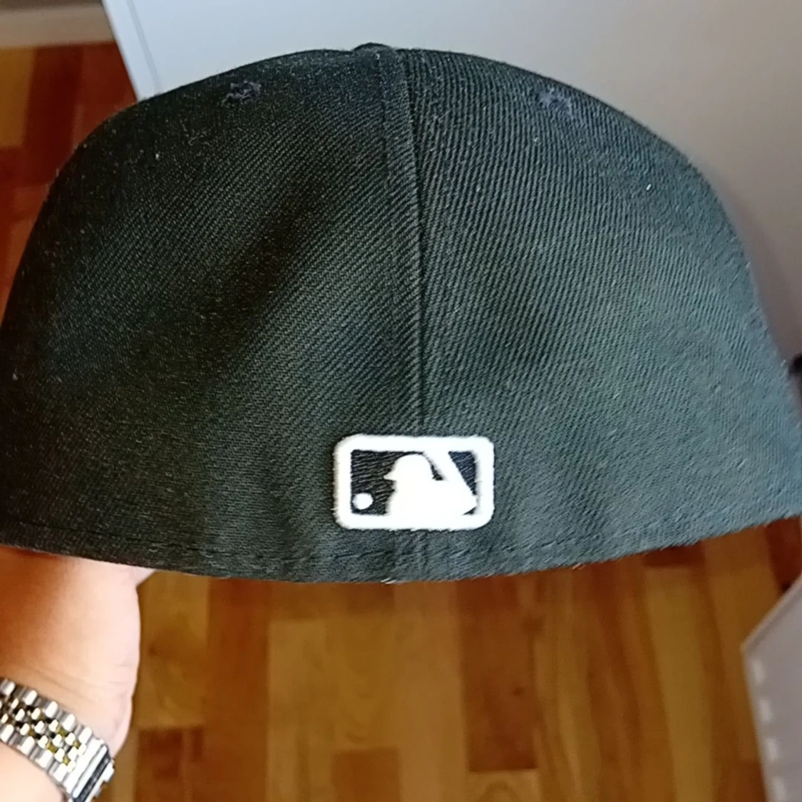 Svart keps från New Era - 92