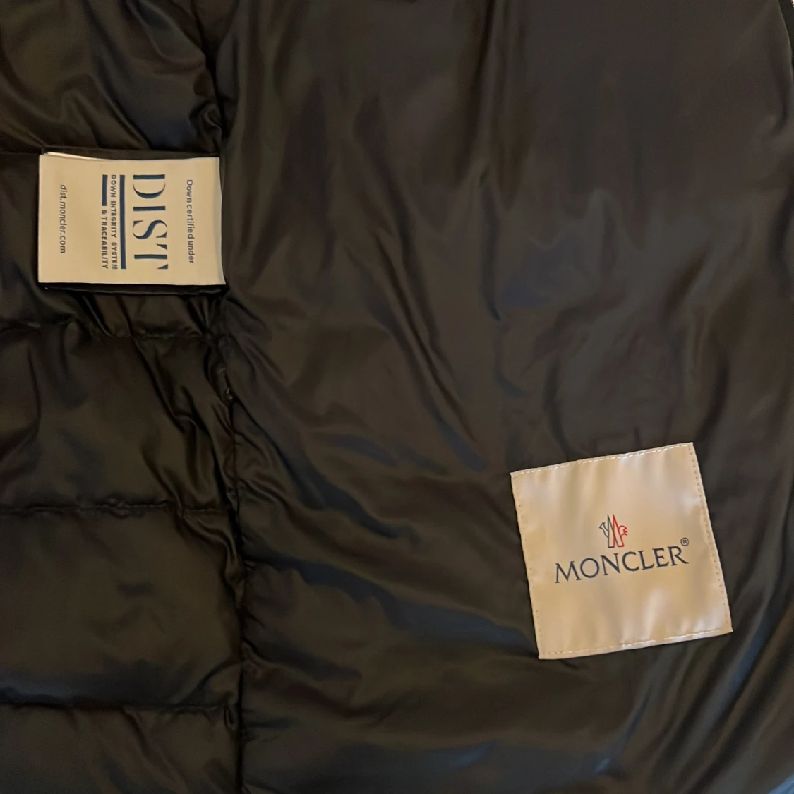 Moncler gui väst - 91