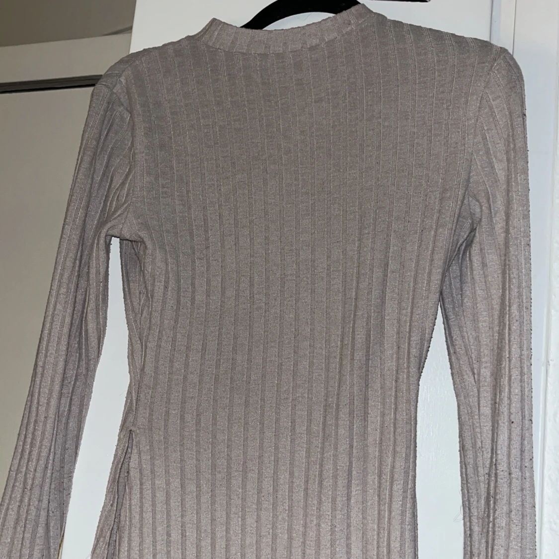 Beige ribbad tröja - 90