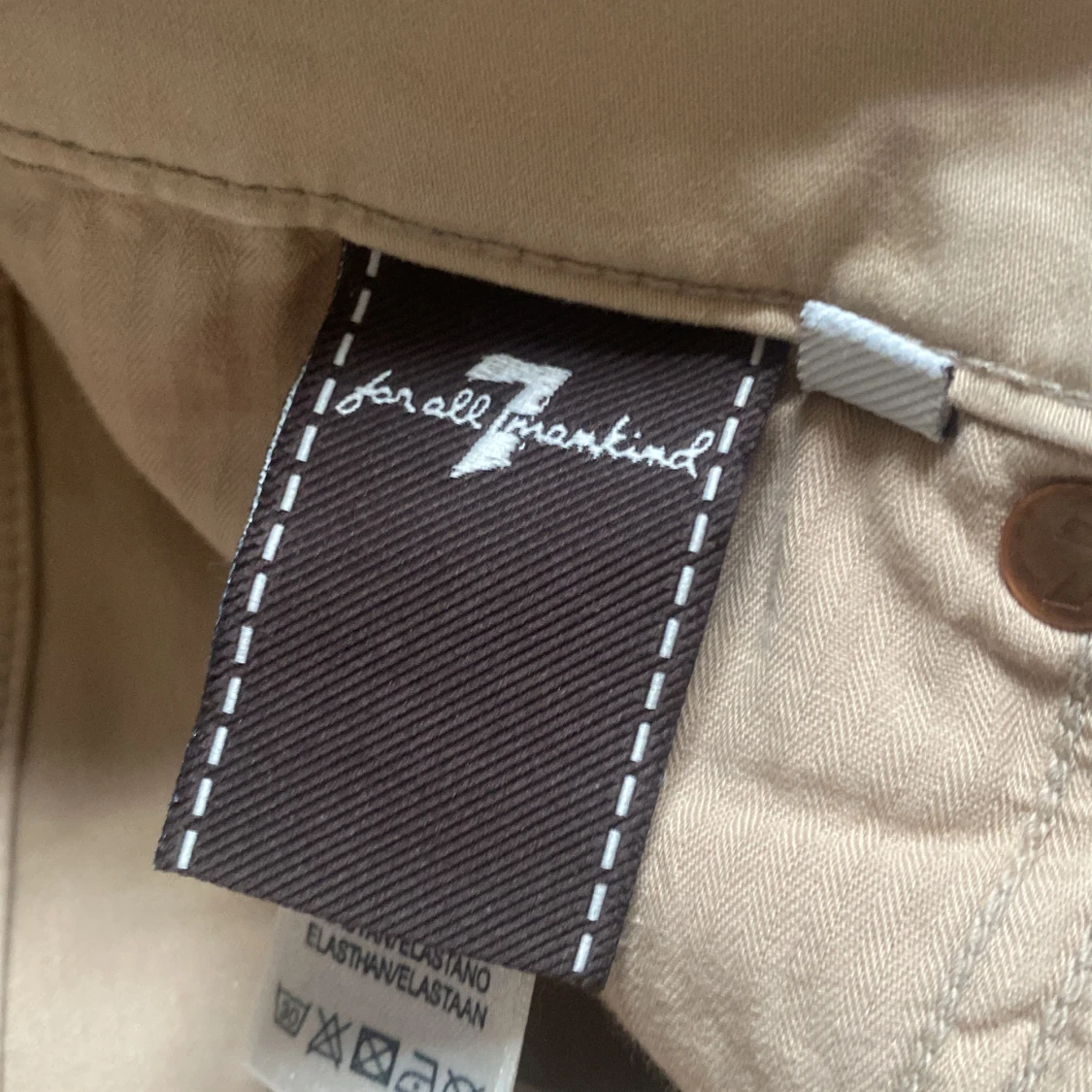 Beige byxor från 7 for All Mankind - 3