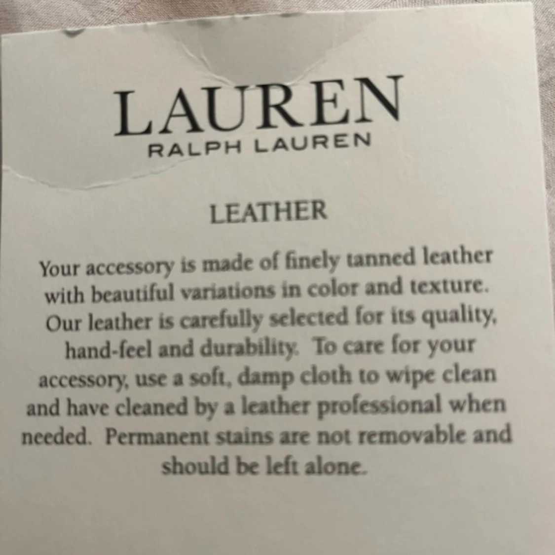 Guldig axelväska från Ralph Lauren - 91