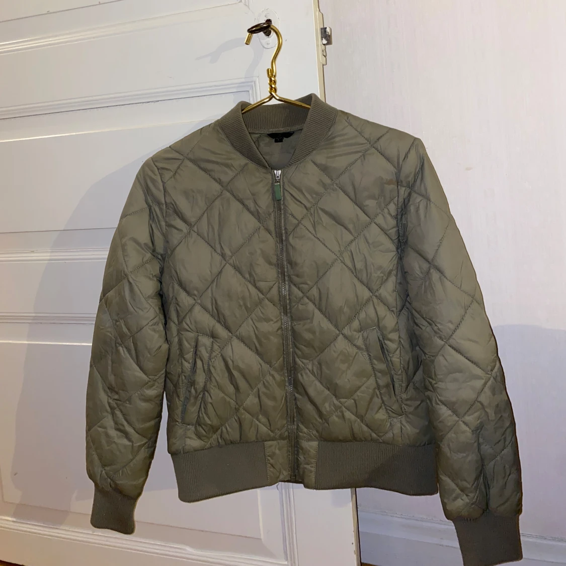 Fin bomberjacka! - 3