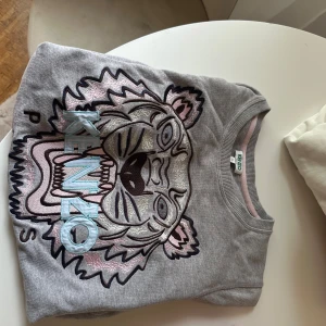 Kenzo tröja - Kenzo tröja i väldigt fint skick.