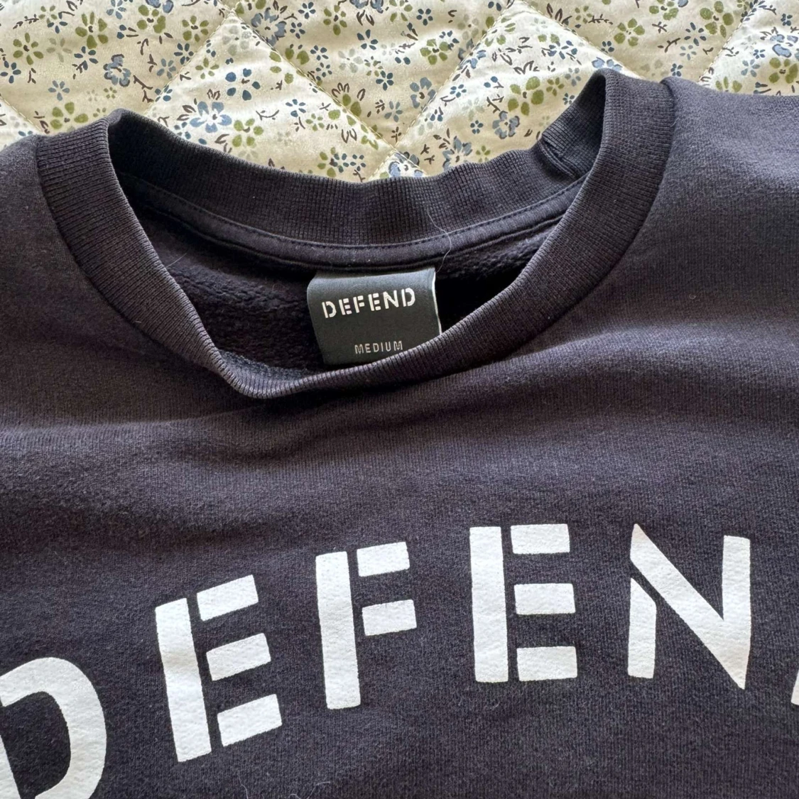 Defend Paris sweatshirt  - 90