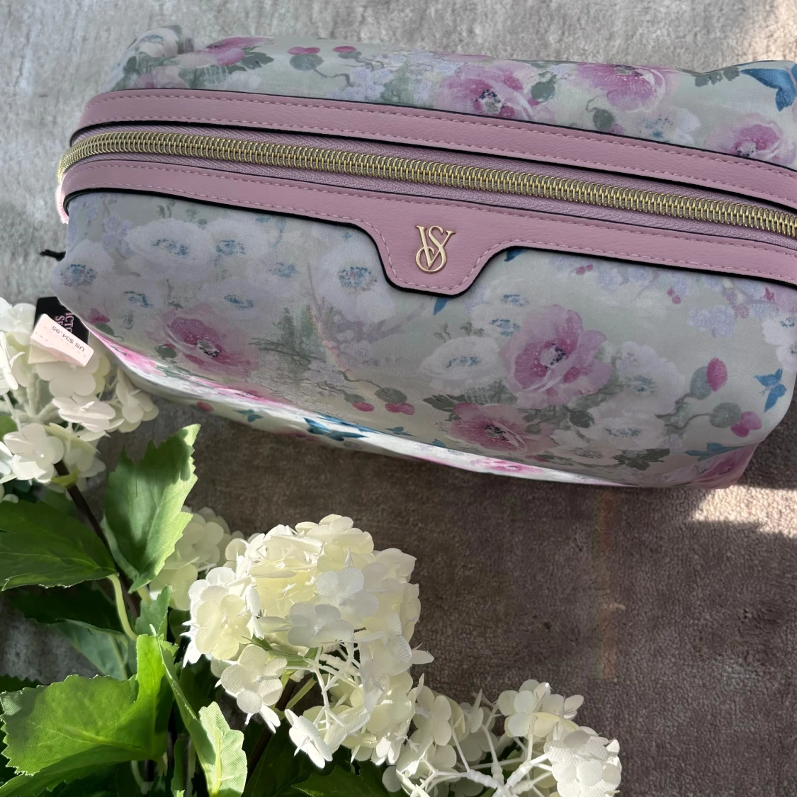 Blommig necessär med dragkedja - 91