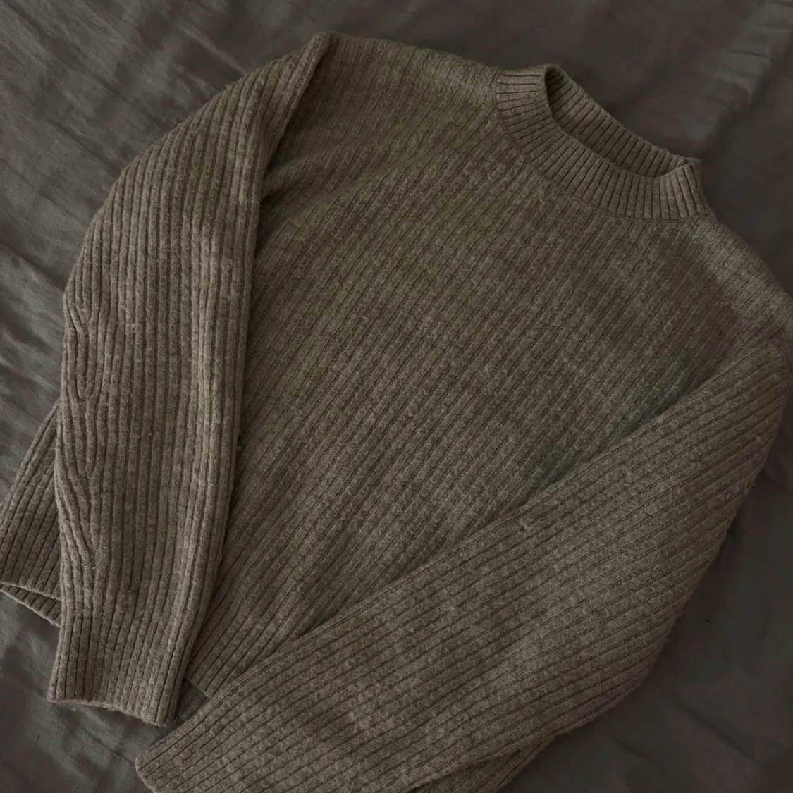 Stickad tröja