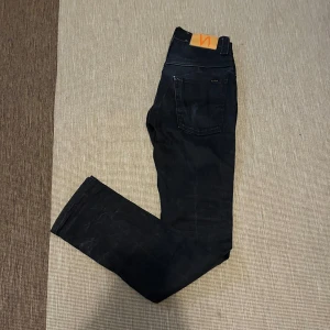 Nudie jeans - Fina nudie jeans i fint skick. 27/32. Skriv vid fler frågor