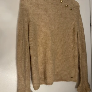 Holly & White kofta - Kofta från Holly & White. Knappt använd. 