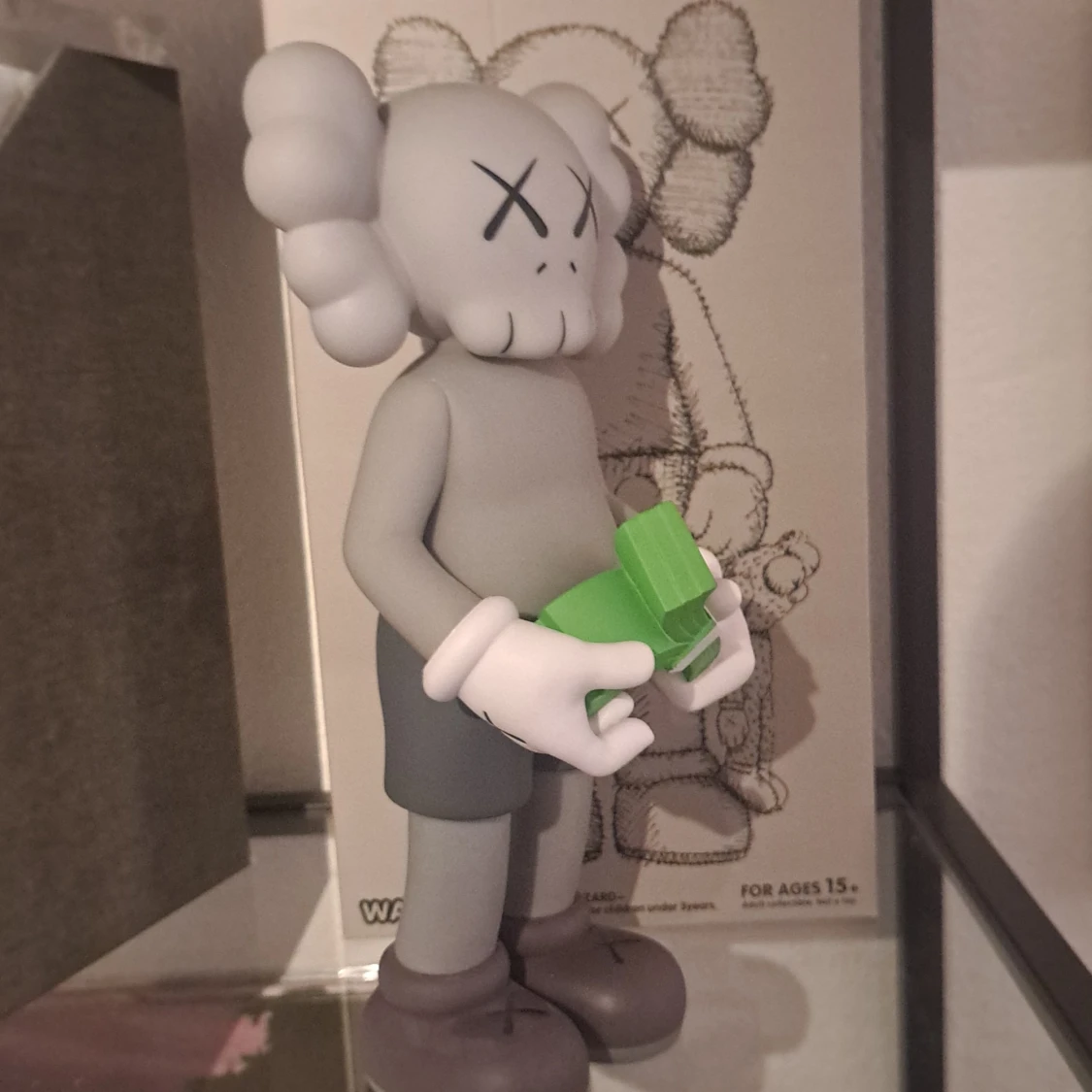 Kaws  - 91