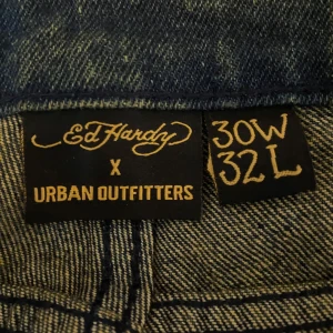 Ed hardy jeans  - Har använts 2 gånger  Helt nytt skicka  Super snygga, har bara inte haft användning av dem