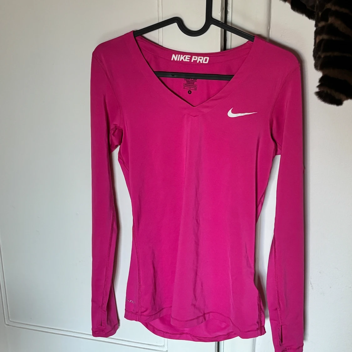 Rosa långärmad tröja från nike pro