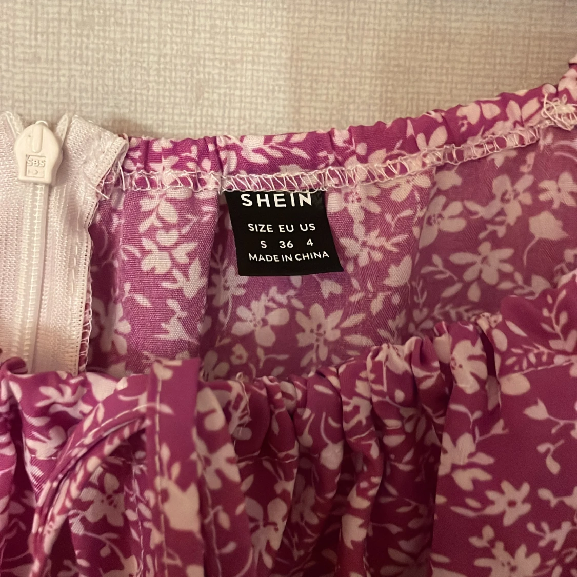 Lila blommig klänning från Shein - 2