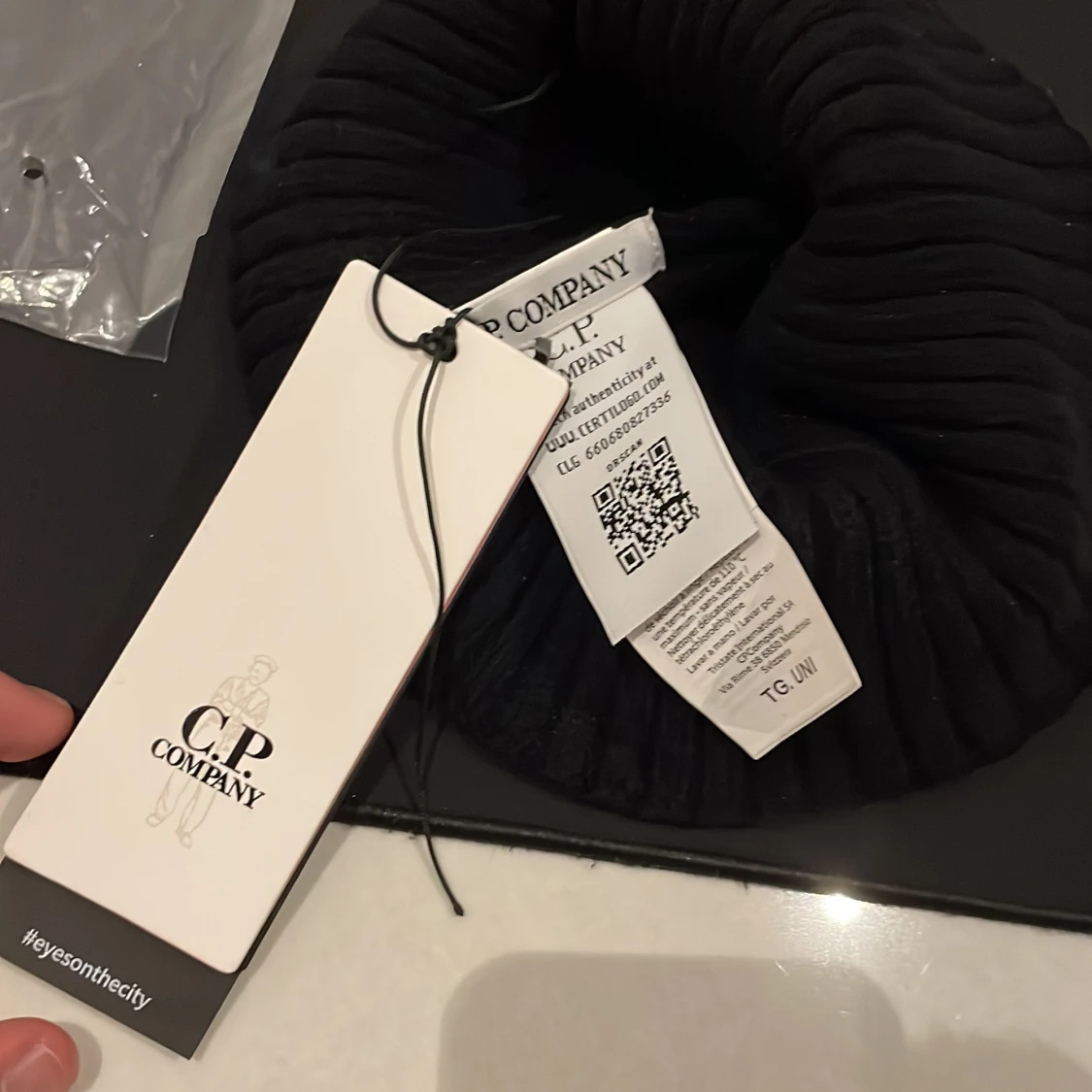 C.P company mössa  - 2