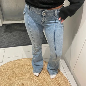 Jeans  - Säljer dessa skit snygga jeans som är köpta utomlands 